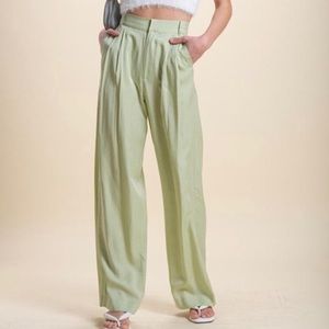 [NWT] Emory Park Pistachio Wide-Leg Pants